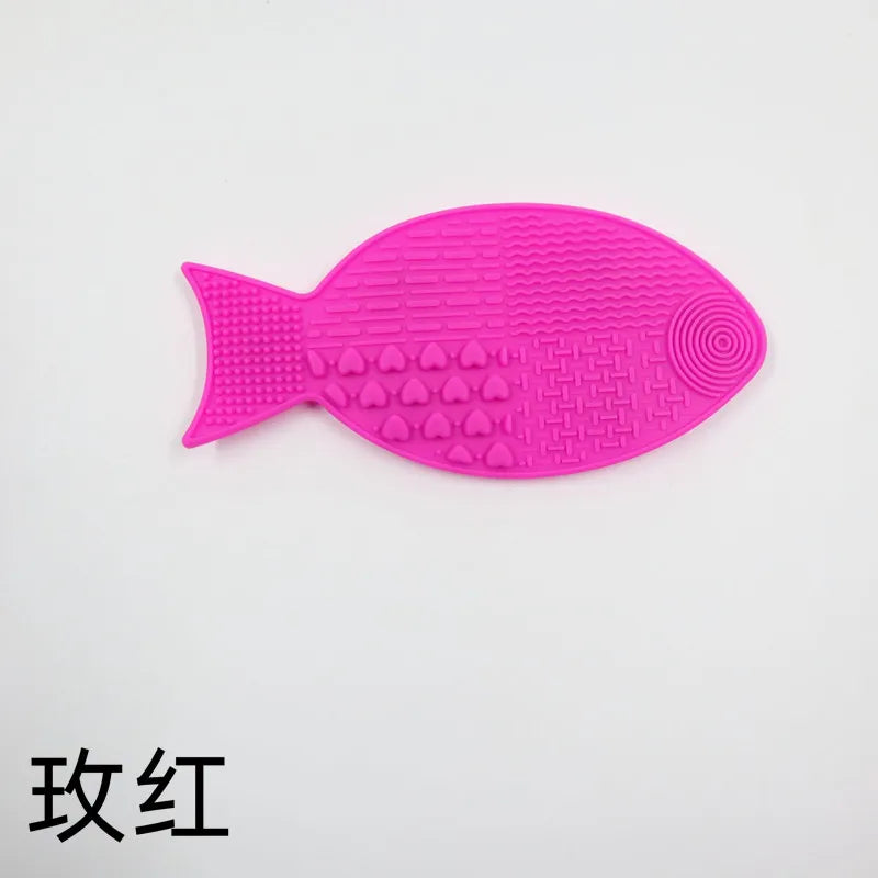 Gentle Silicone Lick Mat for Small Dogs and Cats Under 3kg